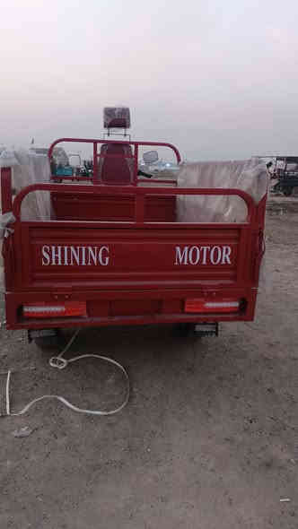 دراجه زيرو كفاله عامه تترقم صار يومين من نازله سعر تلاثه وميه وبيهة مجال الشراي *********** المكان المدين الصدر
