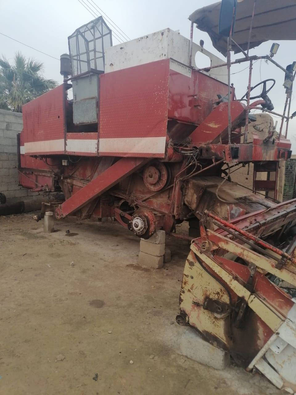 حاصده لابرده اربع تايرات جديد ماناقصهه برقي جاهزه كبل لل حصاد السعر ست ملاين موديل اربعه وثمانين معمل قوايش كلو جديد ماناقصهه شي ***********
