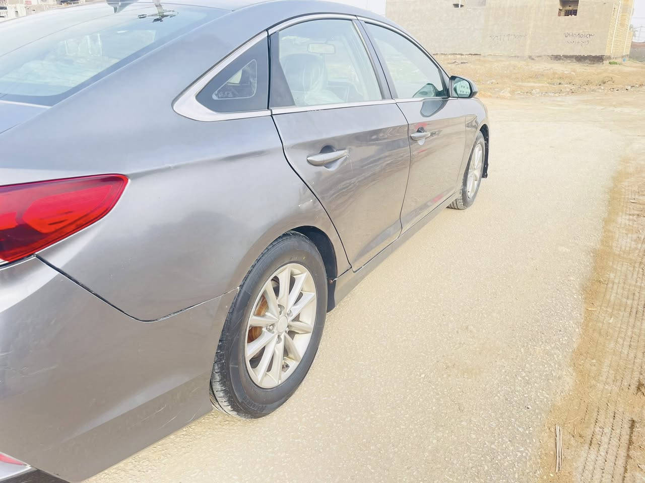 السلام عليكم ورحمة الله وبركاته
للبيع او المراوس بسيارة اقل 
سوناتا 2018

وارد امريكي وصور الحادث مرفقه بالمنشور

رقم مثنى دولي بأسمي سنويه لسنة ٢٠٣١ وهزه جديده قبل شهر 

المكينه مفتوحة

حدادية وگير وتبريد خير من الله

تحكمات استيرن وثلاث أنظمة قيادة

مكانها / ديوانية / قضاء المهناوية

للتواصل ***********

السعر ١٣٠ وبيها مجال
