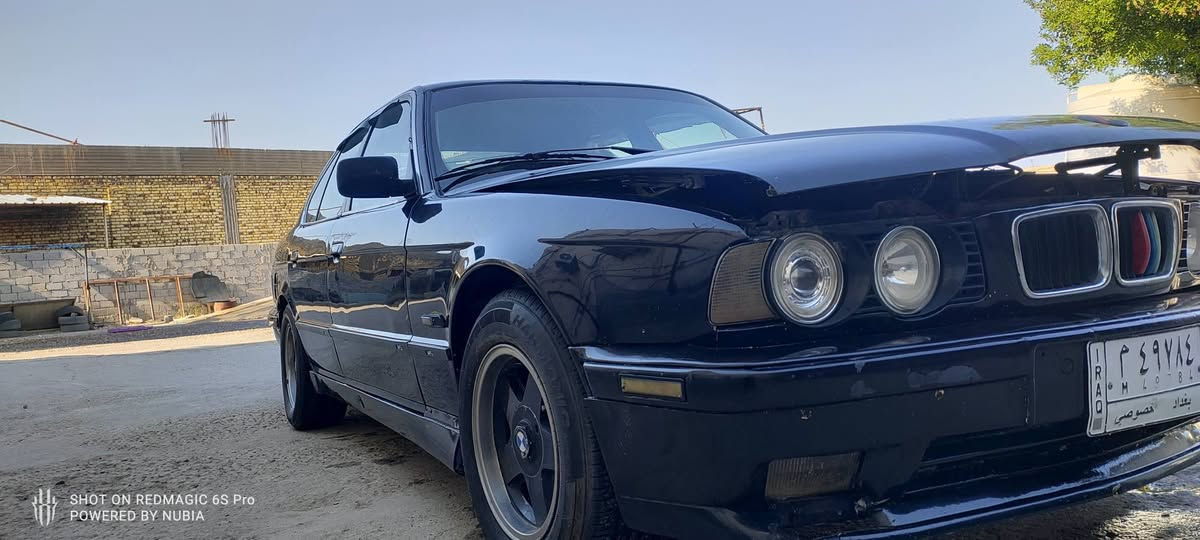 BMW بي إم دبليو للبيع
535 أصل وفصل سنوية وبليتة
كير عادي 
هيكل نضيف جدا 
شواصي سليمة
تبريد منضومة جديدة ثلج 
كرسي كهرباء 
تخم تاير جديد 2025
ويالة بوربت
موديل 1991
رقم بغداد تحويل مضمون 
صبغ جديد عضم موس
بجم عريض 
لايت سوار
منضومة زنزن عالي
محرك وكير نضاف
داخل جلد نضيف
السيارة بيها شلعة تحفر الكاع اول وثاني وثالث إلي يدورون درفت تفيدكم
ومعدل شرط 200
تم اضافة باتري جديد 100 امبير
مكان بابل مركز مدينة 
السعر 50 وبيها مجال بسيط 
*********** حلة, بابل

