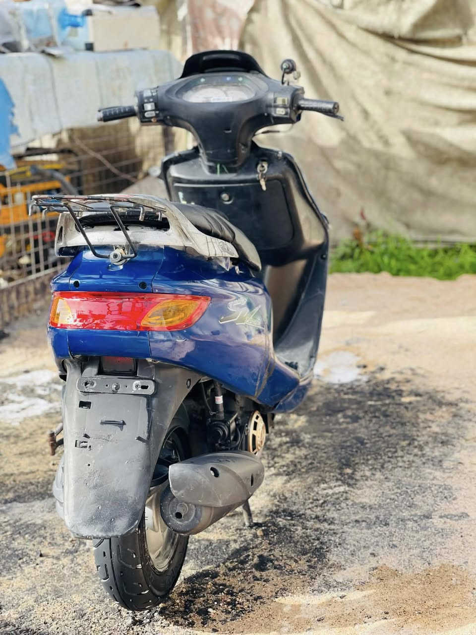 ‏سلام عليكم دراجة فراشة للبيع جديدة كهربائيات شغالة المكان النجف كوفة السعر 350 وبيها مجال￼ ‭٠٧٨٨ ٢٥٤ ٩٠٥٠‬
