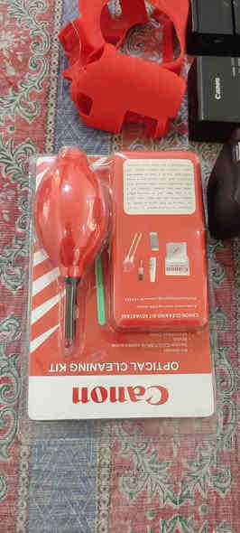 مكلفه بالنشر كانون D750 للبيع 
استخدام شخصي نظافة عالية ملحقاتها بطارية عدد 2 
وهود خارجي وكرب جلاتين وعدة تنظيف 
بغداد مكانها ***********
