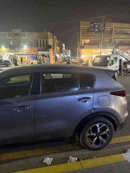 سبورتج 2022 وارد امريكي
رقم بغداد تحويل جديد بأسمي تحويل مباشر 
بدون غرامات 
لون رصاصي 
موصفات فئة LX كامل 
بدون حادث ايرباك سليم 
الحادث غرق صور الحادث 
محرك 2400 
مشي ٥٢ الف 
رادار امامي وخلفي ويل كب تحكمات ستيرن تبريد هيتر شغال مانع انحدار والسيارة استخدام شخصي 
للاستفسار الرقم 
***********
العنوان بغداد الشعب 
سعر 190
