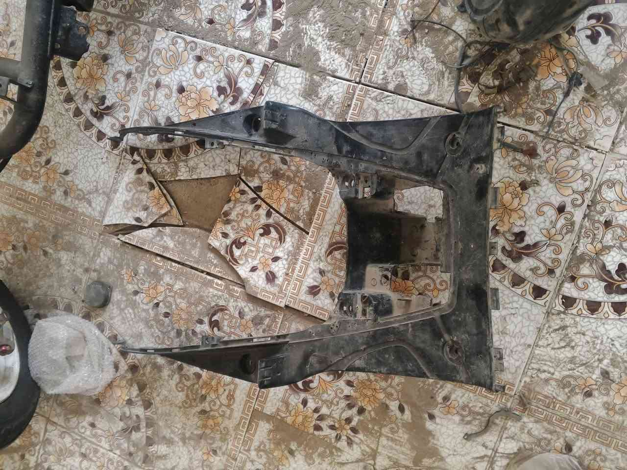 سلام عليكم شاصي ومحرك وسودات وجنطه شتريد بيعك قباقه هندر


**إذا كنت صاحب هذا الإعلان وتريد حذفه لأي سبب، رجاءا أرسل رسالة إلى الدعم الفني**