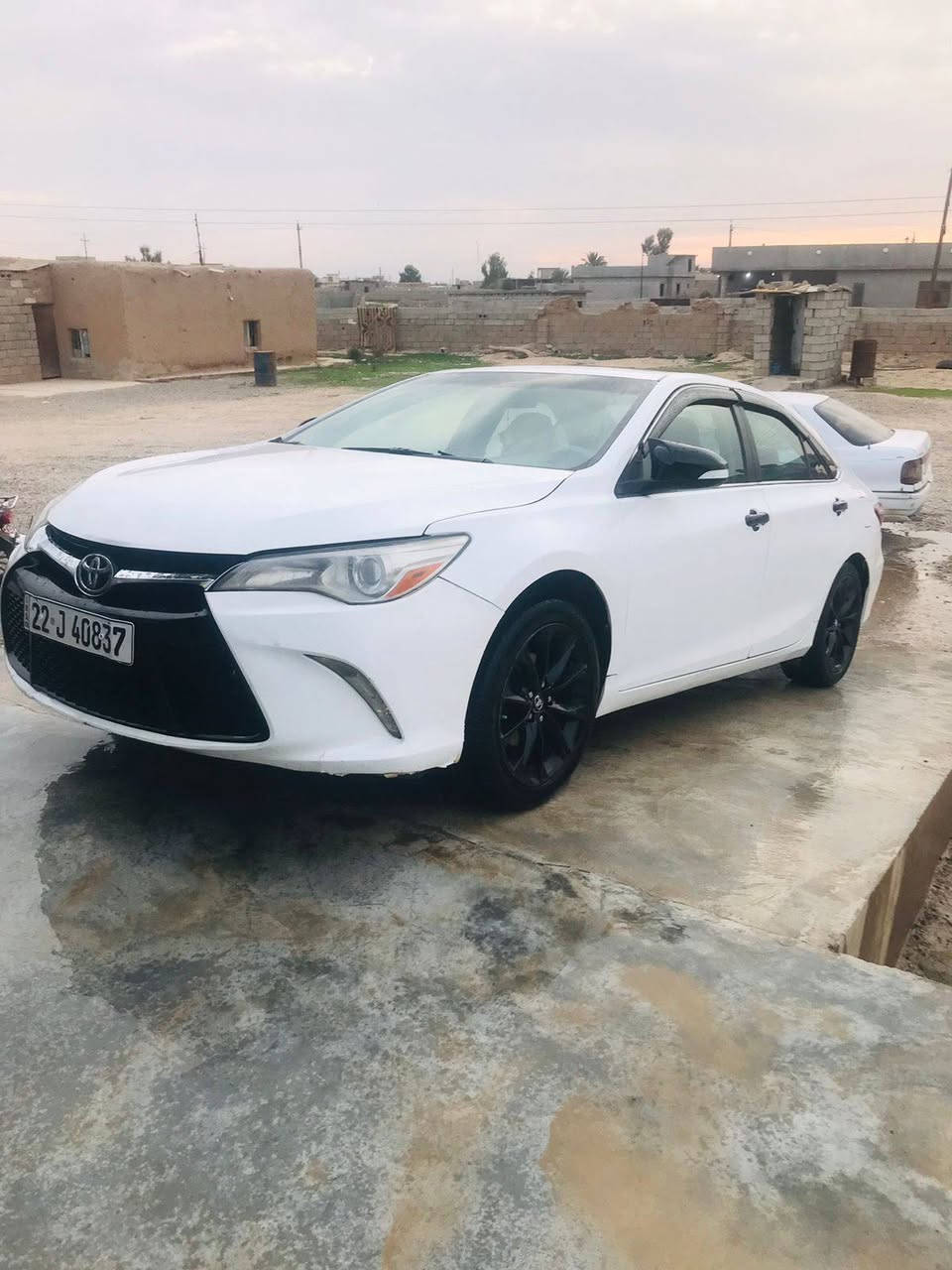 كامري موديل 2016
ضرر السياره جاملق بونيد كما موضح بل صوره سياره مابيه اي عيب كير محرك شرط سعر145 إذا مراوس عادي 
رقم ***********
