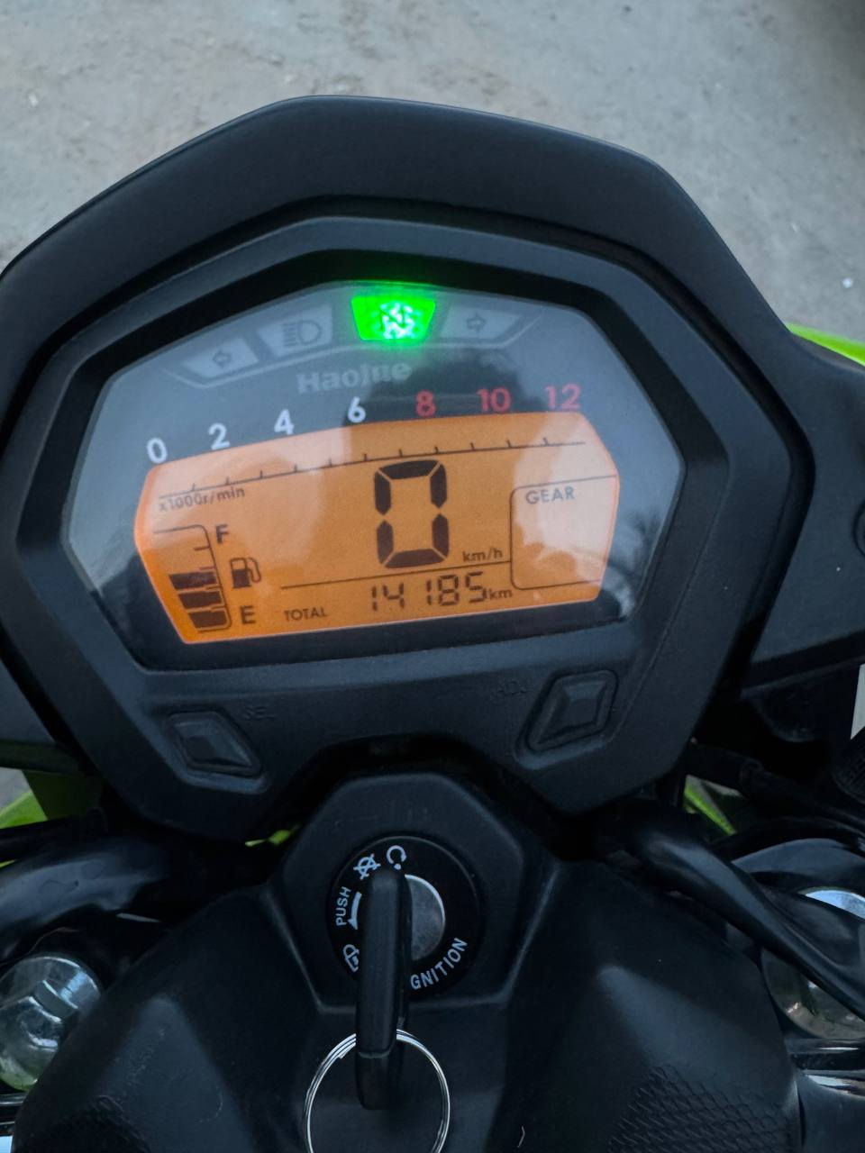 بسم الله الرحمن الرحيم 
دراجه هاوجي 2023 
مرقم كامل سنويه جديده 
الدراجه شديته من محمد مزهر جديده قبل 4 اشهر 
تحويل ثاني يوم 
كلين فول نضافه شخط واحد مابي 
الصلاه علئ محمد نضيف زيرو يعتبر 
رقم الماني جديد 
سويجات عدد 2 
عده ممفتوحه 
تايرات وضع شركه 
والدهن كل 15يوم ابدله 
ويا  هدايه بسيطه لحمايتك وحمايه الدراجه 
السعر 3 مليون و300 وبي مجال تفاوض  
الرمادي حي الملعب 
***********
تحياتي للجميع.
