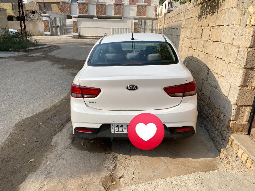 السلام عليكم
كيا ريو موديل 2019 وارد خليجي
بدون صبغ بيه بارد بالبنيد فقط
كير محرك مكفول حدادية جديده 
مكينه 1600
ماشيه 48 الف 
مواصفات معروفه 
رقم بغداد دولي
شرط التحويل 
السعر 122
الشراي يتصل ***********
عنوان صلاح الدين قضاء الدجيل
