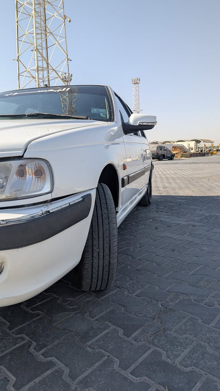 بيجو بارص ٢٠١٥ ملكوطه دواير ودوس مكينه وكير كفاله خير من الله تبريد تدفئه كهربائات تخم تاير كامله السياره سنويه ما منتهيه مكاني البصره خور الزبير ٤٣ وبيها مجال بسيط حك الجيه ***********
