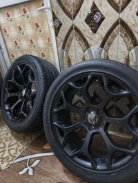 بغداد حي نصر السعر 250 قياس 20 وياهن تايراتهن العدد 3  الرقم0770970780...