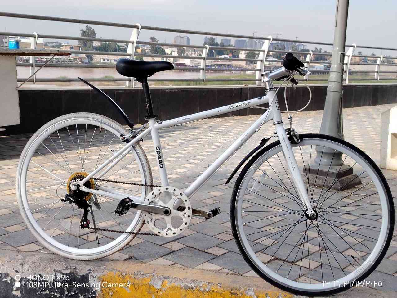 سلام وعليكم
متاح بايك c700من ماركه SPEED المعروفه 
البايك كسر حاويه 
وزن ريشه 
البايك امختم كل مكان 
وياله المنيوم طبقتين موس 
سستم عكربTOURNEY  ٧نمر 
ابريكات بلمكان 
البايك جاهز من كلشي 
سعره 110 وبي مجال 
مكاني بغداد الاعضميه 
للتواصل خاص او ***********
