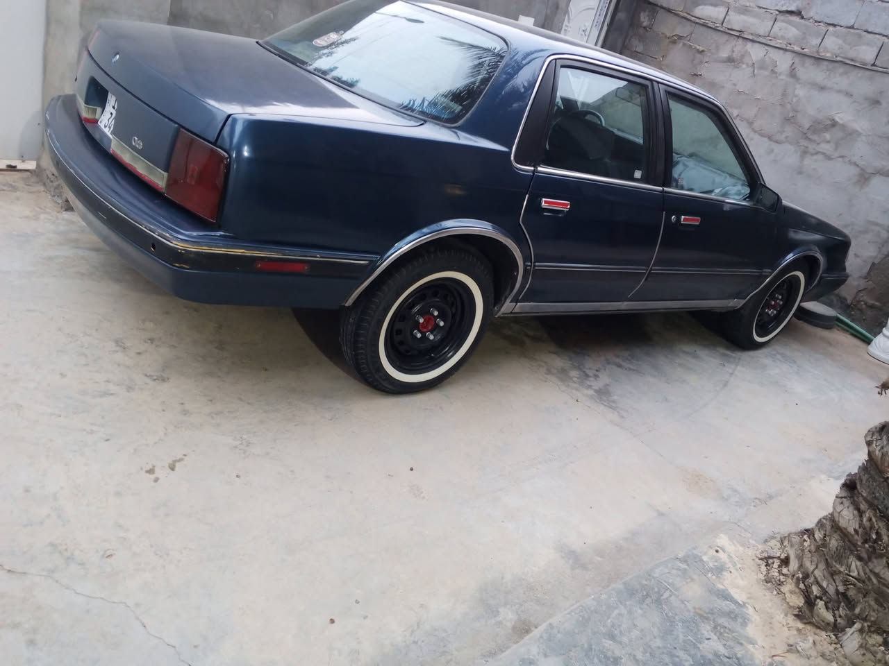 للبيع اولدزات ثنين 90سيارات نضيفاف بيهن نواقص كلش بسيطه ارقام بغداد انكليزي شرط التحويل السعر 35عنواني محموديه اللطيفية ***********   ***********

