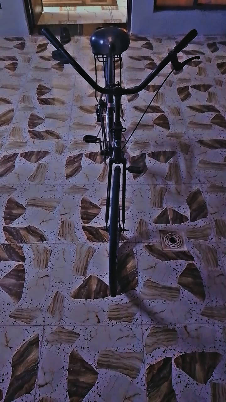 صلاح الدين قضاء بلد 
🔥 بسكل 26 إنج للبيع 🔥

بسكل نظيف ومرتب وجاهز للاستعمال مباشرة، مناسب للمشاوير اليومية والرياضة.

✅ هيكل قوي ومتين
✅ حامل خلفي
✅ كاسحة ياباني
✅ يجي وياه جامرلوغ
✅ إطارات بحالة جديده 
✅ استعمال نظيف
✅كفاله عامه 
✅الباسكل محرب 

📍 الموقع: صلاح الدين

💰 السعر: 130,000 دينار فقط وبي مجال 

المعاينة خير دليل، والبيع للجادين فقط.

📩 للمراسلة والاستفسار خاص.او عله رقم الهاتف 
***********
