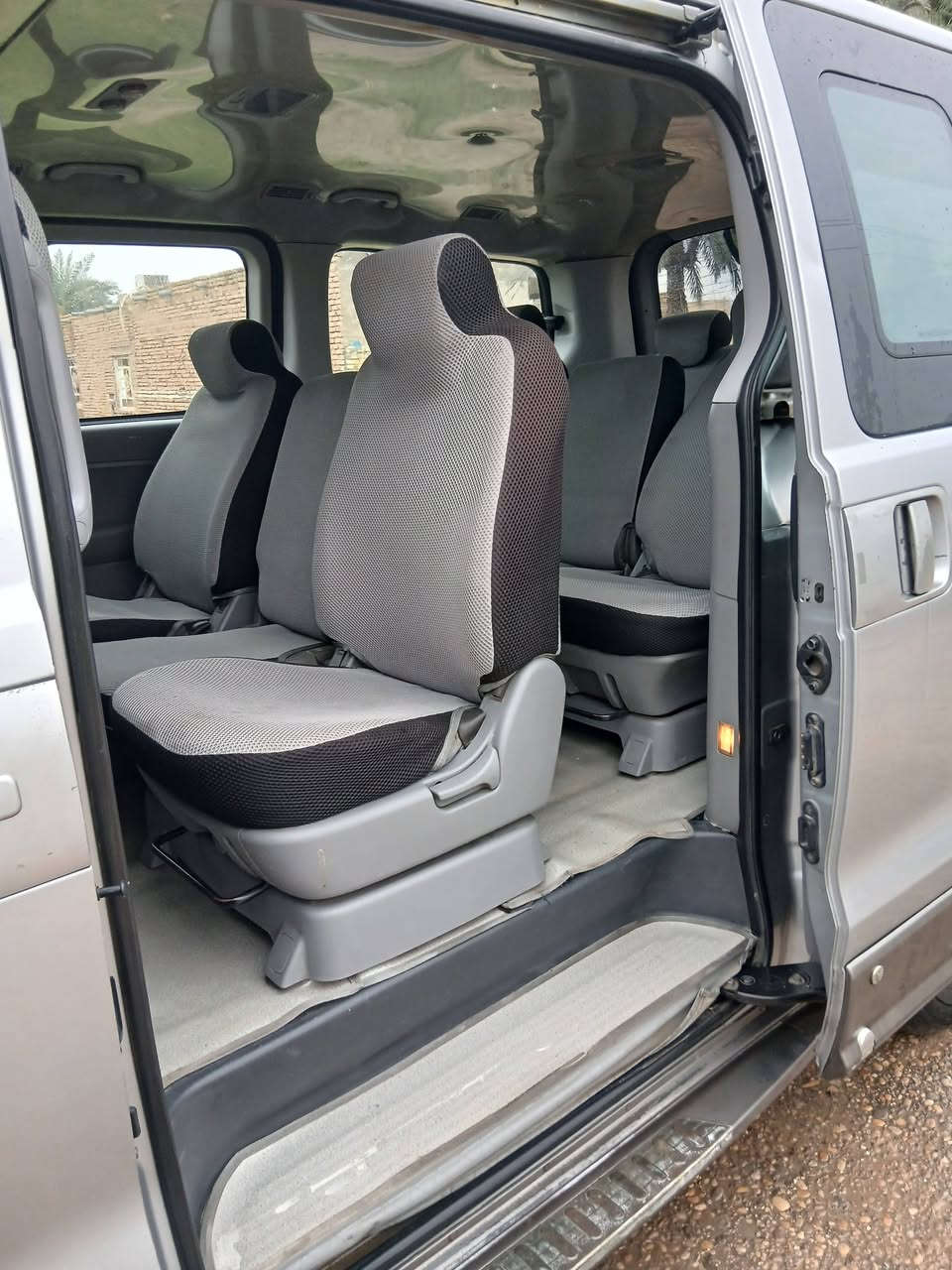 السلام عليكم ستاركس مسكر موديل 15كفاله من الضربه والتبديل بيها رشه واردها من كوريا بجالغ الخلفي قليل والأمامي الربع بي بارد سياره جاهزه من كلشي كبل لشارع اباسمي مكاني العماره السعر خاص ***********
