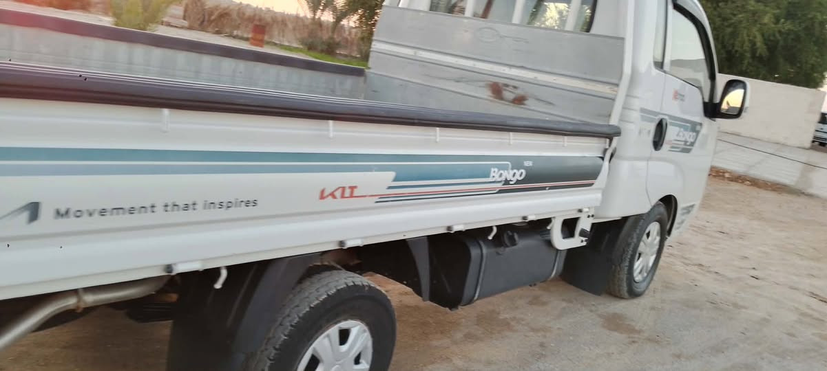 للبيع كيه حمل موديل 2021 مكفوله كفاله عامه سياره جديده بمعنى الكلمه 
تبريد تدفئه كير محرك شاصي رقم شاصي كلها كفاله
رقم قادسيه 
المكان ديوانيه 
السعر 138وبيها مجال 
***********
