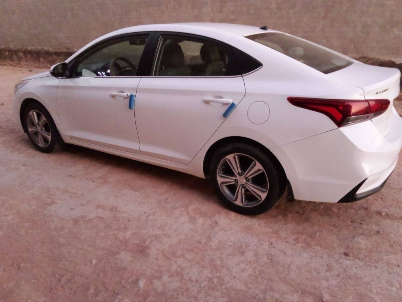 اكسنت ٢٠٢٠بغداد خليجي مكينة ١٦٠٠مكفوله ماعدا ضربة بالجنطة 
السعر ١٢٧
الاستفسار ***********
