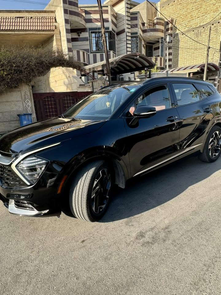 كيا سبورتج موديل 2023 برستيج امريكي فول فول مواصفات بصمة بانوراما فتحة
2023 kia sportage-prestige
 اعلى فئة برستيج بانوراما
سيارة جديدة
وارد امريكي حادث خفيف جدا وموضح بالصور كلين يعني
مواصفاتها :-
gdi 2500 1. محرك
2. كير 8 نمر
3. ماشية km 31 كيلو
4. بانوراما
5 كامرات محطيه
5. بصمة : تشغيل - ابواب - صندوك
6. صندوك كهرباء
كشنات تدفئه و تبريد
7. شاشة كبيرة على طول الدشبول دجتل كامل
8. كيجات الكترونية متغيرة حسب الوضعيات
9. انظمة القيادة : سبورت - سمارت - نورمال
10. كشنات جلد احمر
11. كراسي كهرباء فول تحكم مع كشن ميموري
12. اضواء ترحيب عند الاقتراب مع ترحيب داخلي عند الصعود او المغادرة
13. شحن وايرليس
14. منافذ تايب سي عدد 3 مع 2 في الكشنات ومنفذ يو اس بي ومنفذ جداحة
15. هاند بريك بصمة
16. اوتو هولد
17. كاميرات عدد 5 بزاوية 360 مع كاميرات بالاشارات الجانبية مع وضعيات مختلفة للكاميرات
18. فول رادارات امامية وخلفية وجانبية
19. تحديد مسار ذكي
20. قيادة أليه ذكية
21. نقطة عمياء
22. كروز سرعه
23. تبريد وتدفئة كشنات مع تدفئة ستيرن
24. سستم صوت هارمان كاردون
26. خزن كشن سائق ميموري وضعيتان
27 وضعيه تغير صوت المحرك
28. اشاير بالمري
29. تشغيل عن بعد
30. شاشة لمس متغيرة لتحكم الميديا او لتبريد
31. ستيرن فول تحكمات
32. السيارة مغطى بنانو سيراميك جديد ضد الاتربه
السياره مواصفات فول 1/1
للبيع فقط بدوون مراوس
السعر 245 ورقة
رقم واتس اب ***********
المكان بغداد
