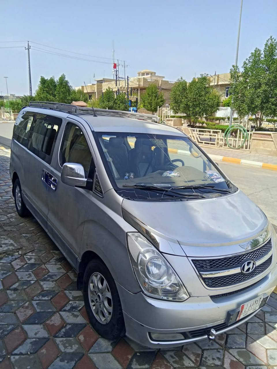 السلام عليكم // ستاركس للبيع موديل 2009 السيارة مكفوله مكان السيارة واسط قضاء النعمانية السيارة باسمي تحويل ثاني يوم غير متواجد ع نت اتصال  /// ***********///
