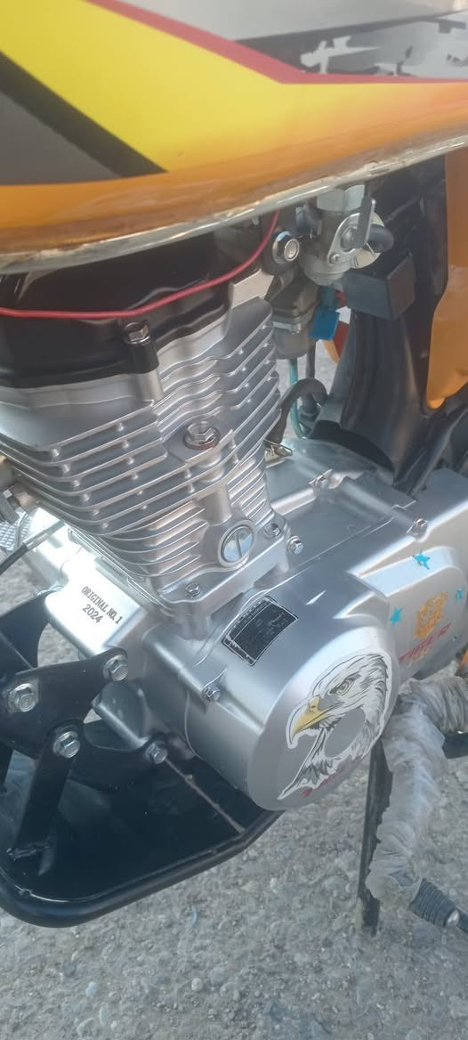 بۆفرۆشتن تایگەری 2024 مەلەفێست مەکینەی 125 کەپسە 4 گێڕ بەشەرتی نەکرانەوە خاوێنی بەشەتی شوخت مەکینەکەی تابڵێی خاوێنە ماشاللەی لێبی بۆ سعر نامە بنێرن


**إذا كنت صاحب هذا الإعلان وتريد حذفه لأي سبب، رجاءا أرسل رسالة إلى الدعم الفني**