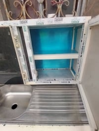 كاونتر متر او نص قطعتين كلش نضيف السعر 150 (07706655184)