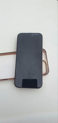 ايفون 16 برو ماكس للبيع  جهاز نضيف 100‎%‎  بطاريه 93  مشحون 333   ذاكر...