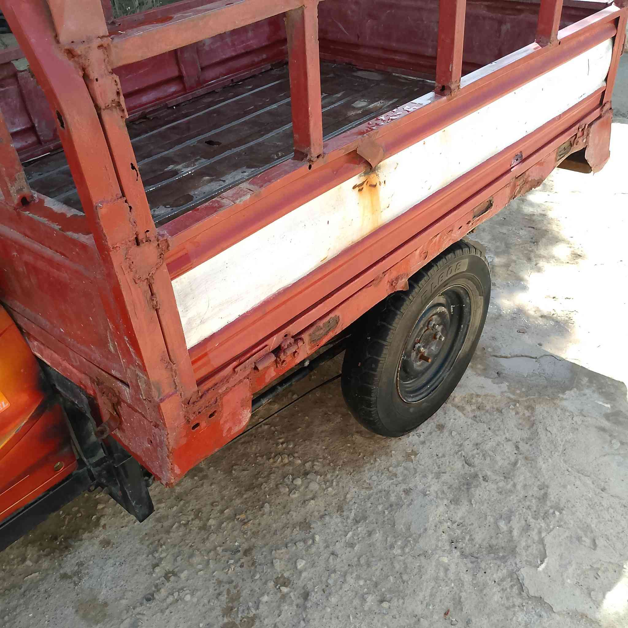 سلام عليكم ستوته لبيع كلك كلك مكان واسط قضاء العزيزية لا تجي خاص ماجاوب ب500 وبيه مجال رقم الهاتف ***********
