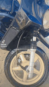 السلام عليكم حبايب سكنس جبلي مكينه مكفوله للبيع السعر ١١٠٠ وبيها مجال *********** واتساي فقط ❤️
