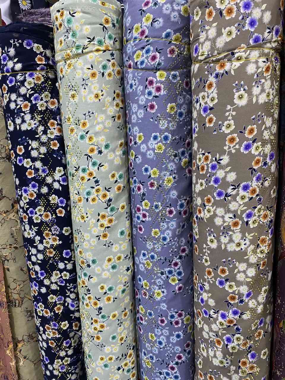 #الكشمير_المخور_وصل 😍😍
خامه قطن تخبل تخبل↖️↖️
#كشمير_دسجارج_فول_قطن
الوان تجننن بنات 💜🦋
خامه مكفوله من الجرده،،،،
متريه،،،مظبوطة 
توصيل كل بسماية مجاناً ✔️✔️


**إذا كنت صاحب هذا الإعلان وتريد حذفه لأي سبب، رجاءا أرسل رسالة إلى الدعم الفني**