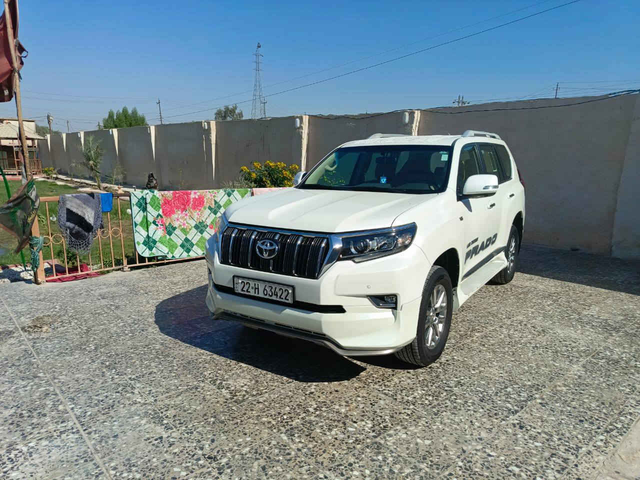 السلام عليكم للبيع تويوتا ابرادو خليجي مكفولة كفالة عامه ماشيه49 اربيل بسمي فول مواصفات عده الفتحه فقط سياره جديده بيع او مراوس بسيارة اقل سعر مكاني بغداد السعر 410 اتصال *********** موديل 2021 كل المواصفات بيهه عده الفتحه
