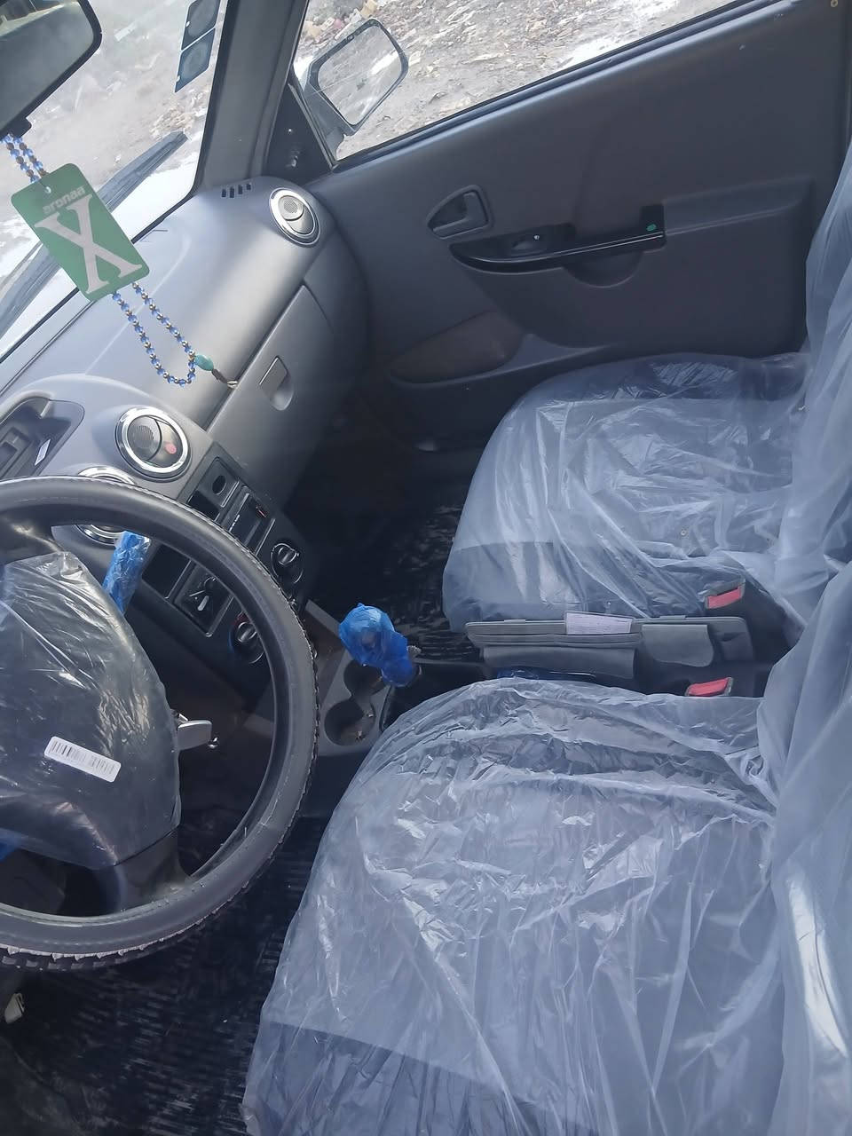 سلام عليكم  سايبا خصوصي للبيع موديل 2012 سياره بسمي
رقم بغداد  اتصال *********** عنوان بغداد سعر 30
