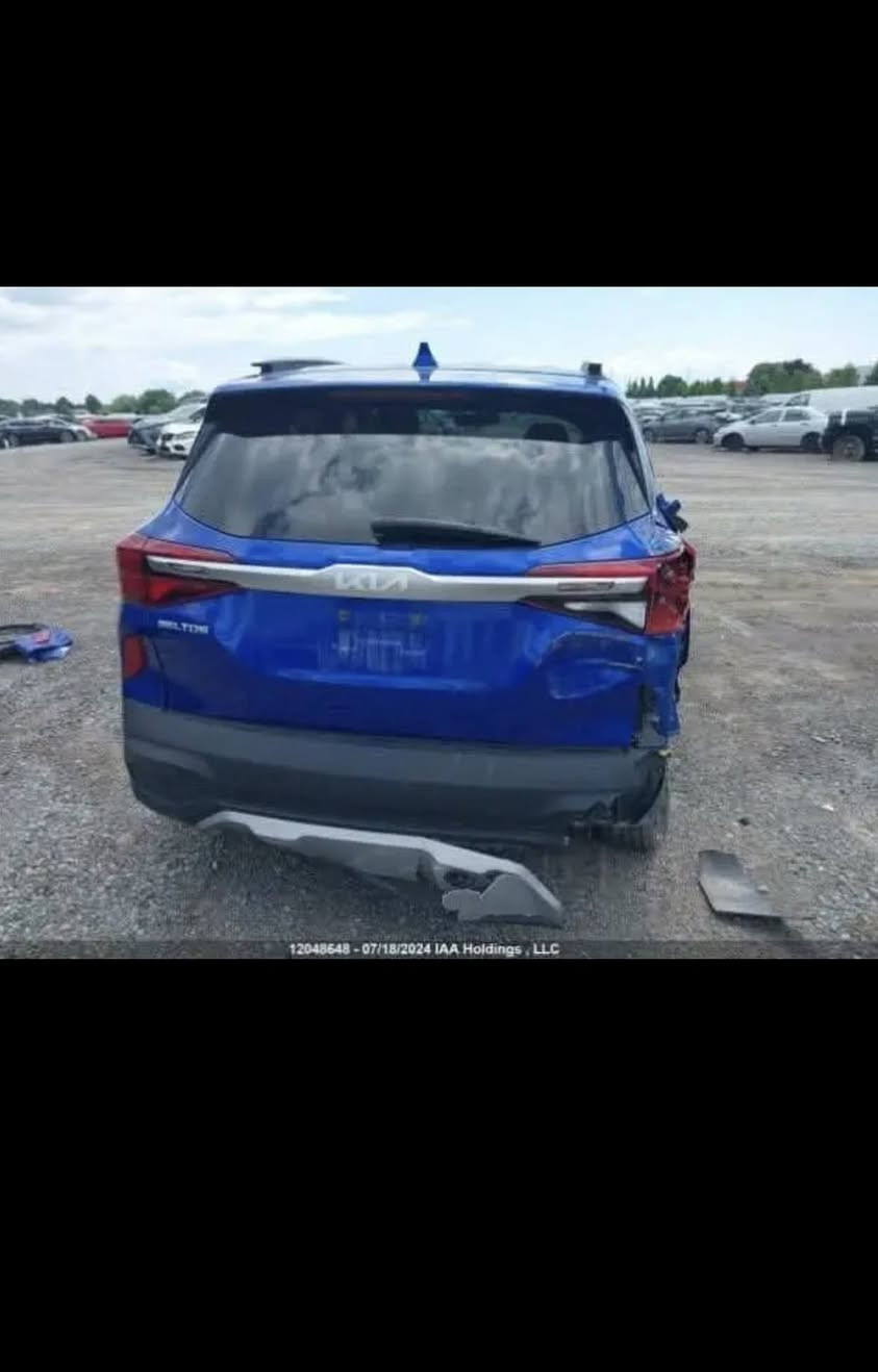 السلام عليكم
#للجميع كيا سلتوس موديل 2023
سعر 148 وبيها مجال 
أو مراوس جارجر أو اوباما
***********
