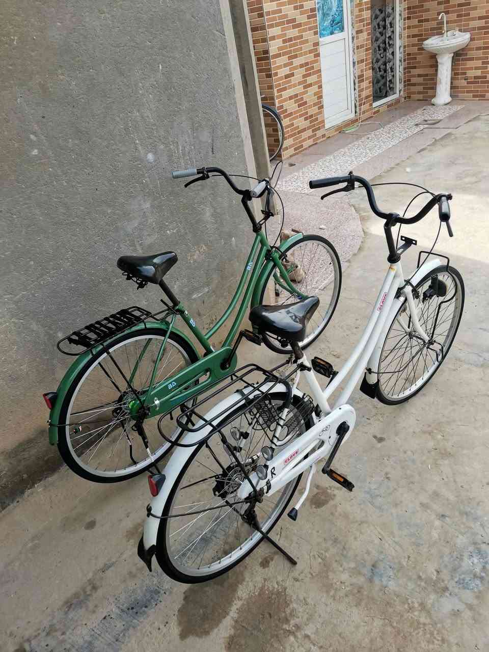 سلام عليكم للبيع
الخضر شركت BD موديل ٢٠٢٢ نضيف مانقصه شي
سعره ١٠٠ قفل
الابيض شركه NA2موديل ٢٠١٦ سعر ٧٥
ثنينهن ب١٥٠ قفل تجي شبين مجال كبل احضرك
رقمي ***********
