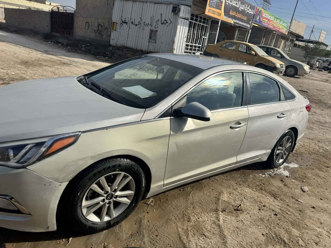 سلام عليكم سوناتا موديل 2015
سياره جديده ممتعوبه 
ضربتها جاملغ خلف السايق لالغود لا تكم مليوحه 
لباقي كله ليبل واحد 
مكينه جي دي اي كازكيت معله
تخم تاير جوها 
مكانها بابل الاسكندريه ***********
اب 105 وبيها مجال قليل حك جيه
