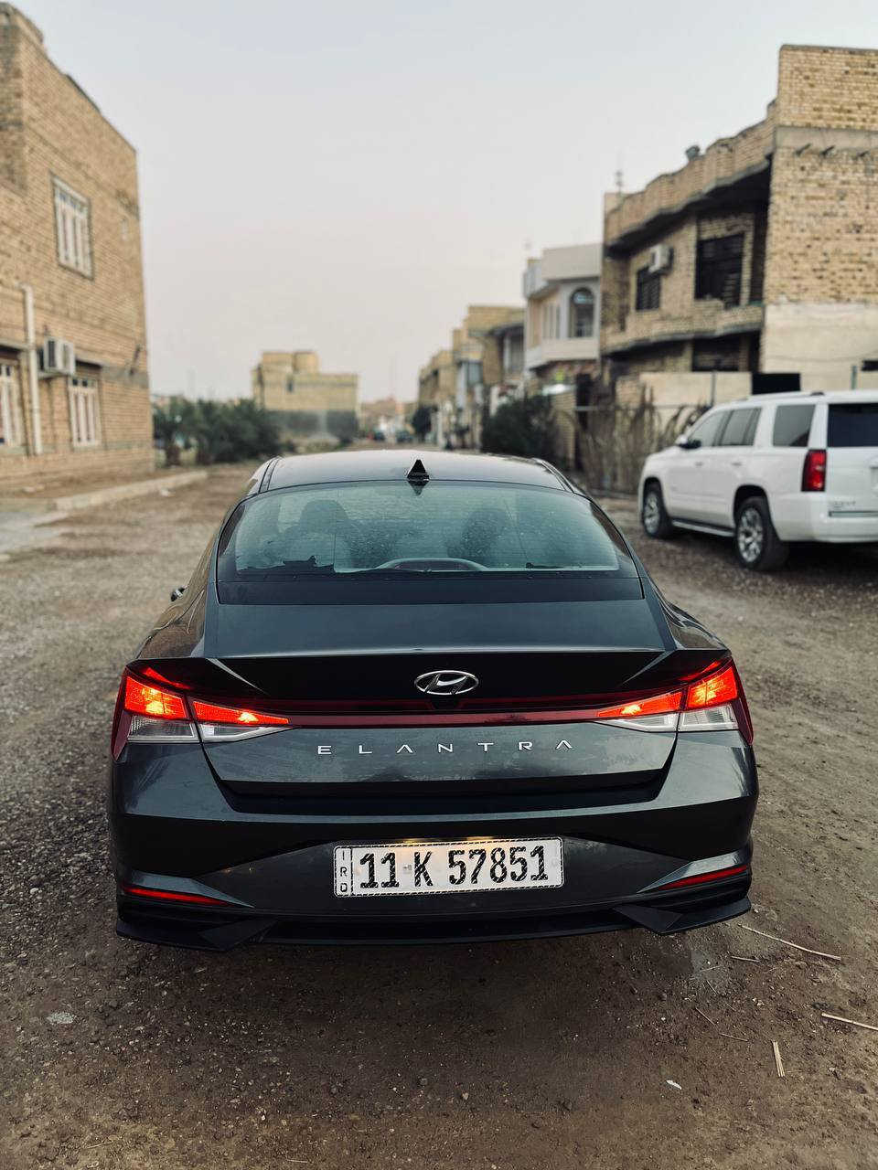 النترا  2023  بصمه
مرقم معوقين بغداد 
محرك 2000 دوش
ماشيه 35
تبديل جاملغ وصبغ باب  ضرر خفيف
ارباك سليم وشاصي مكفول 
السعر 155 ورقه
 ***********  مهندس حيدر 
العنوان ميسان
