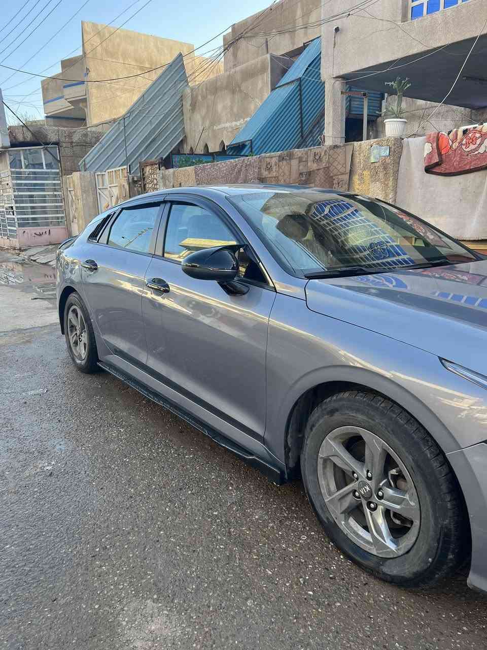 سلام عليكم كي فايف مديل 21امريكي مكينه1600تيربوفول موصفات ما عده الفتحه سياره حادثه بس بنيد مكفوله لغد شواصي    حداديه صدو جديده سياره متصرف  عليه ربع شغل وروح رقم شمالي ثاني يوم احولك السعر 165 لانتصال ***********
