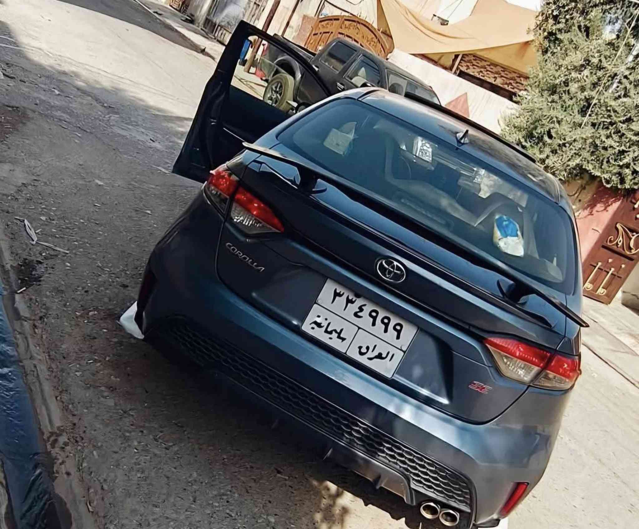 كورلا 2020 SEبلص
رقم سليمانيه بالسمي
بيها قطعة صبغ وبنيد مبدل بلاد
شرط بدون دواخل سياره احلى من الصور 
سعرها 158 مكاني كركوك رقمي ***********
