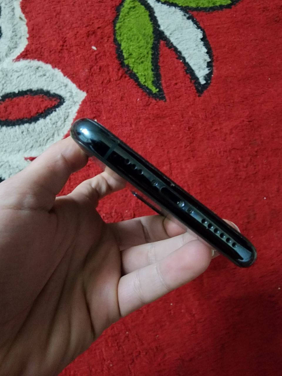 السلام عليكم ايفون 11 برو للبيع 
مامفتوح ولامبدل بي شي 
بطارية 82
نظيف نفس مموضح بالصور
السعر 300
مكاني بغداد 
*********** 
واتساب
