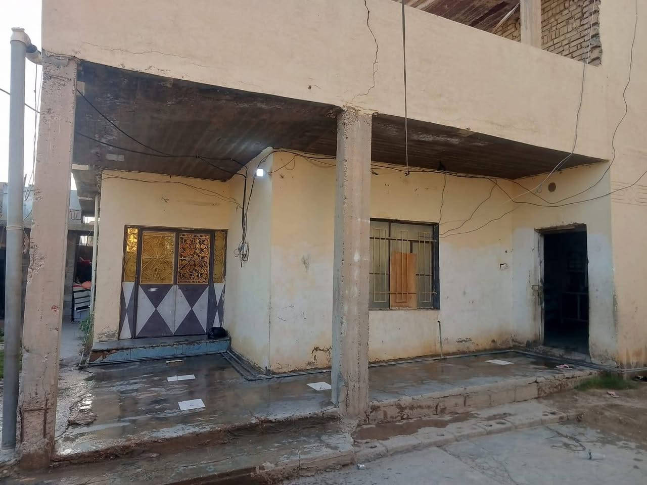 بيت للبيع في حي الشهداء
المساحه ٢٥٠ م
٥ غرف نوم
السعر ١٥٠ قابل للتفاوض
رقم الهاتف : ***********
***********
