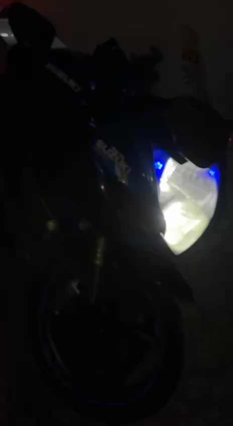 gxr 2016 : 750 cc

عليها برمجه يم دكتور همام 3 مودات 

عليها اكزوز وهدرز رعب

ما بيه اي نقوصات مكفوله كفاله عامه 

ملاحضه الدراجه 2016 اصل 

وعليها ادامه كامله من كلشي

مكاني علوة الرشيد 

السعر 50

رقم .  واتساب او تصال . ***********
