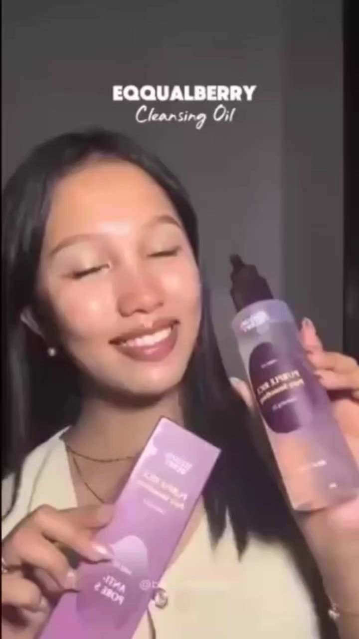 غسول زيتي من شركه ايكوال بيري   الكورية 🇰🇷🇰🇷🖐️💝

غسول زيتي " بخلاصة الرز 🥹✨ " 

يجمع الغسول الزيتي بين العديد من الزيوت المغذية للبشرة 💪🏻

 زيت التنظيف 💯 هذا يركز على الحصول على بشرة أكثر نضــارة وتغذيه ،، تعمل على تنعيم البشرة 
يقوي حاجز البشرة ويحسن الاحتفاظ بالرطوبة ويقلل بشكل واضح من فرط التصبغات🤤
صمم خصيصاً لأزالــة المكياج والشوائب💯 من الوجه وازاله الرؤوس السوداء والمسامات 

تنظيف 🙈البشره بعمق يحتوي على مزيج من الزيوت 
مناسب جميع أنواع البشرة ولا يسبب جفاف 🫶
المنشأ كوري الاصلي 🇰🇷🇰🇷
#ديالى#نجف#حله#بغداد#بصره#ديوانيه#جميع المحافضات#اكسبلور #بنات وشباب العراق#العاطلين عن العمل#الشعب الصيني ماله حل😂#ام اللول #توحه#حسحس#فرانكو#شركه الاصيل لديكم لاخوف عليكم#فشن #حسحس #اكسبلور #ترانه #ترند #العراق #بغداد #بغداديات


**إذا كنت صاحب هذا الإعلان وتريد حذفه لأي سبب، رجاءا أرسل رسالة إلى الدعم الفني**