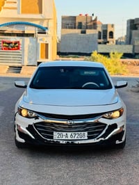 ماليبو2023فول مواصفات عدا الفتحه كير ومحرك وحدادية كفالة تخم تاير جديد...
