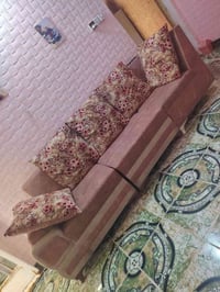 ديوان • ١٢مقعد
