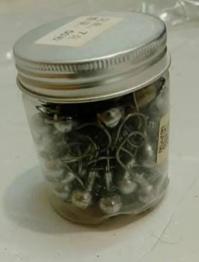 🪝 سنارة 2×1
🪝 الوزن 7غ
🪝 القياس موضح في الصور
🪝 تحتوي العلبة على 50 سنارة
🪝 سعر العلبة 5000 دينار 
، 
، 
للحجز والأستفسار مراسلة الصفحة 📩
أو الواتساب على الرقم *********** ☎️
يوجد خدمة توصيل 🛵

(( جمع أكثر من حاجة بسعر توصيل واحد ))
