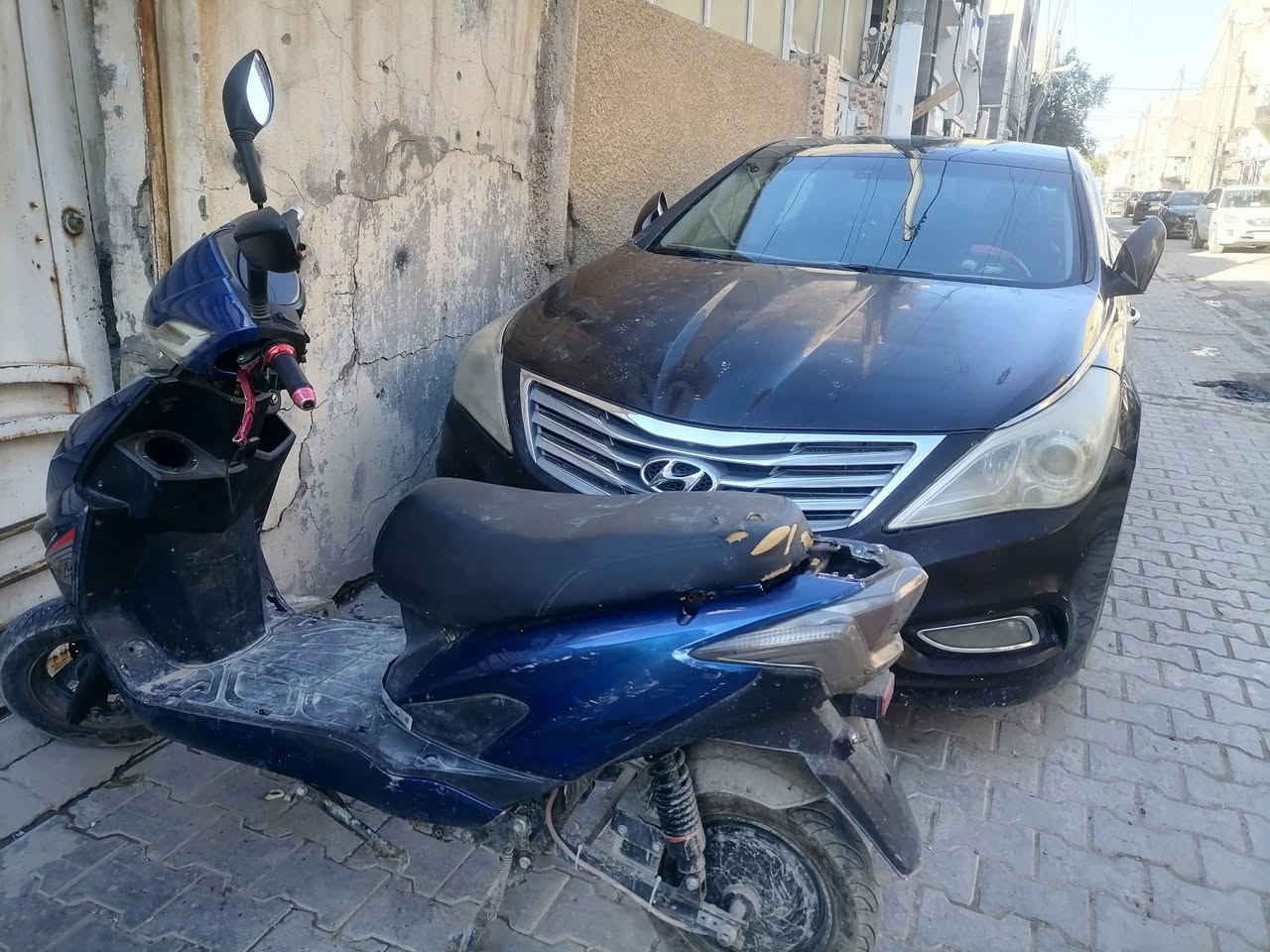 دراجه شحن للبيع مابيهة اي شحي فقط بطاريات تعبانه عنوان بغداد الحريه البستان سعر 250 وبيهة مجال هواي رقم ***********
