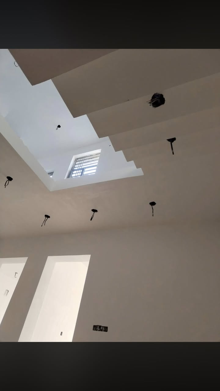 سلام عليكم كادر جص وبورك ولبخ سمنت وطلس وتطعيم واجهات وتطيبك واجهات .***********
