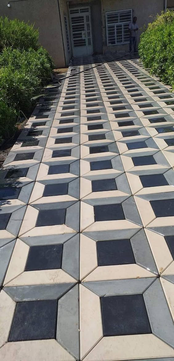 السَلٱمٌ عـَلـْيگمّ- عمل انوع المقرنص
عمل ساقيه ±عمل كربستون± عمل مرمر ±عمل بورسلين±
عمل بازلت± عمل كابات.±          [ شغل درجه اولئ امانه اللـۿـہٰ ورسوله ] شرط تسليم مهندس نشتغل بغداد وجميع  المحافضات 🇪🇬🇪🇭🇪🇸🇬🇮🇫🇯🇬🇦🇪🇨🇪🇹🇫🇰🇬🇮

للتواصل اتصل عل الارقام 

كل الارقام شغاله.  (***********
