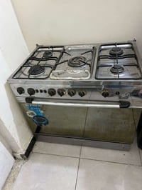 للبيع طباخ اصلي ٠٧٧٦١٧٤٧٥٠٩