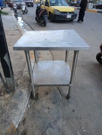 للبيع  الطباخ سعره  ١٥٠ والميز ٥٠ الف العنوان  الاعظمية ٠٧٧٧٦٩٣٩٦٩٣