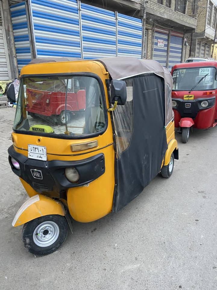 سلام عليكم تكتك للبيع 21وجبه اوله رقم وسنويه مصبوغه عام كشره بي شويه ملاحضات المكينه مكفوله من التنقيص وتبخير مكاني سبع قصور رقم ***********
