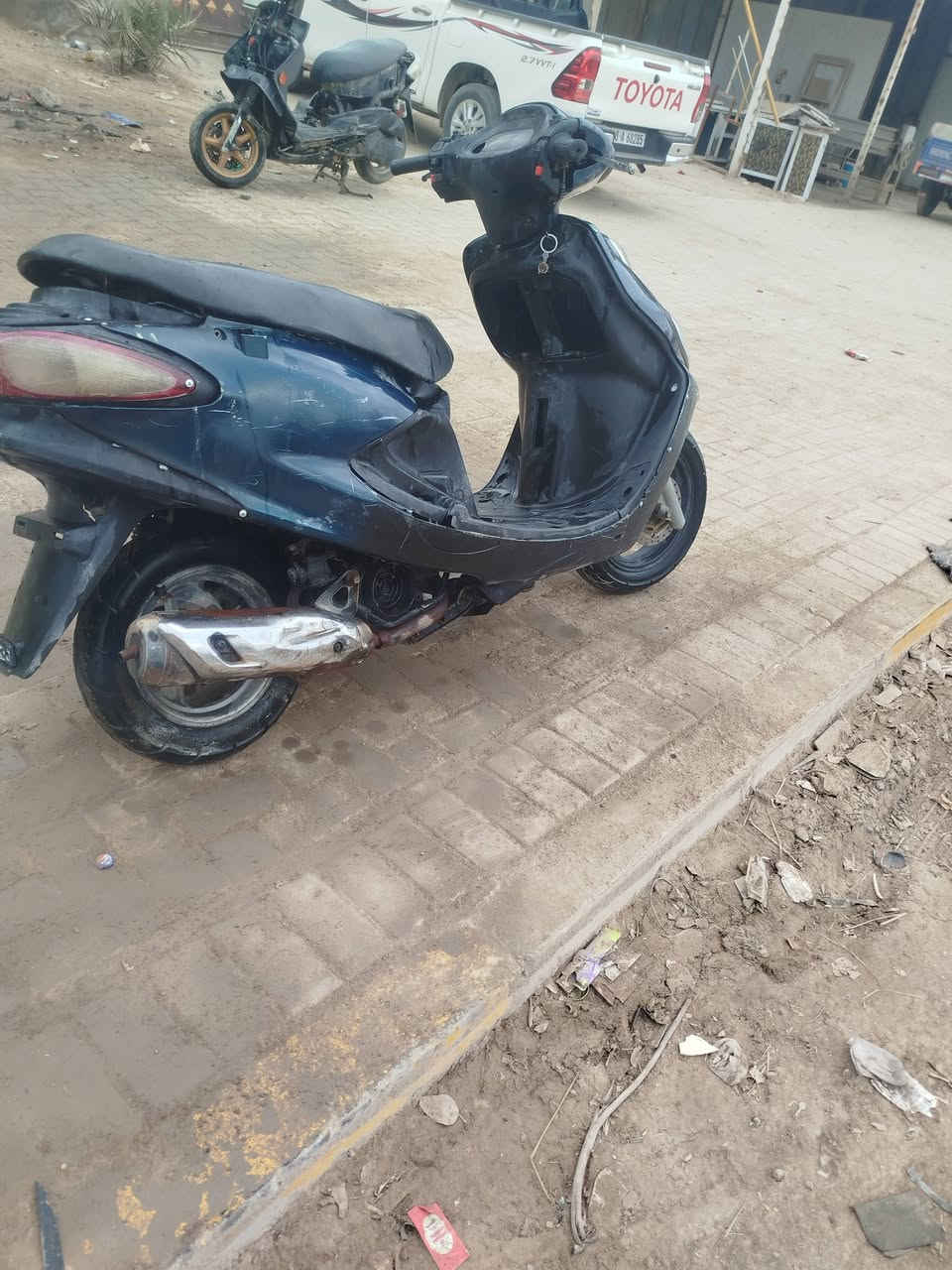 السلام عليكم دراجه دولفين للبيع دراجه كهربائياته شغاله كلها بس عايزها سلف دراجه هندر واحد السعر 250 بها مجال مكان الديوانيه قضاء الشاميه ***********
