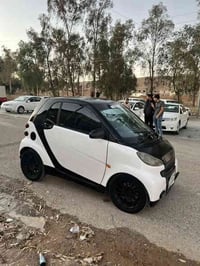 سمارت مؤديل 2011 3 پستني بةنزين تؤماتيك  فول فولة سةيارةكة  دةعم و ليد...